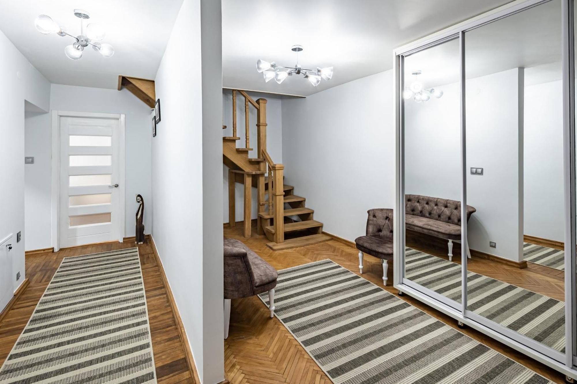Romari Apartment Вірменська Lviv Exterior photo