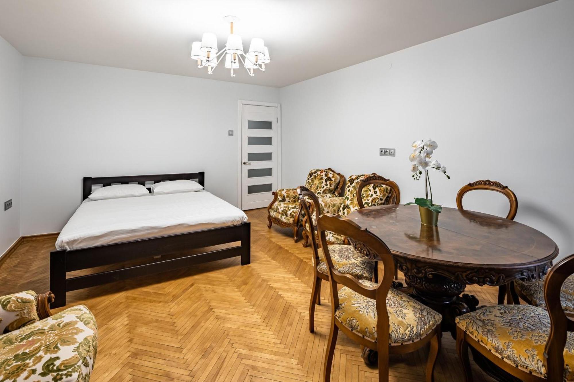 Romari Apartment Вірменська Lviv Exterior photo